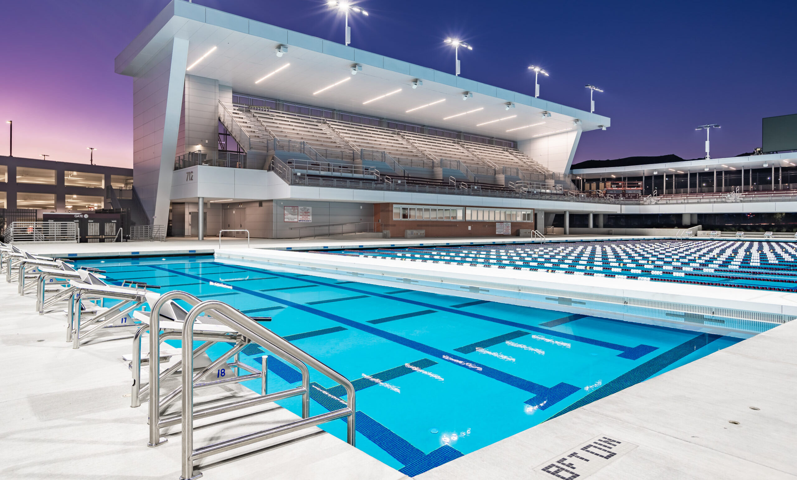 Women's college swimming
